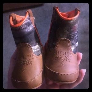 Baby infant boots
